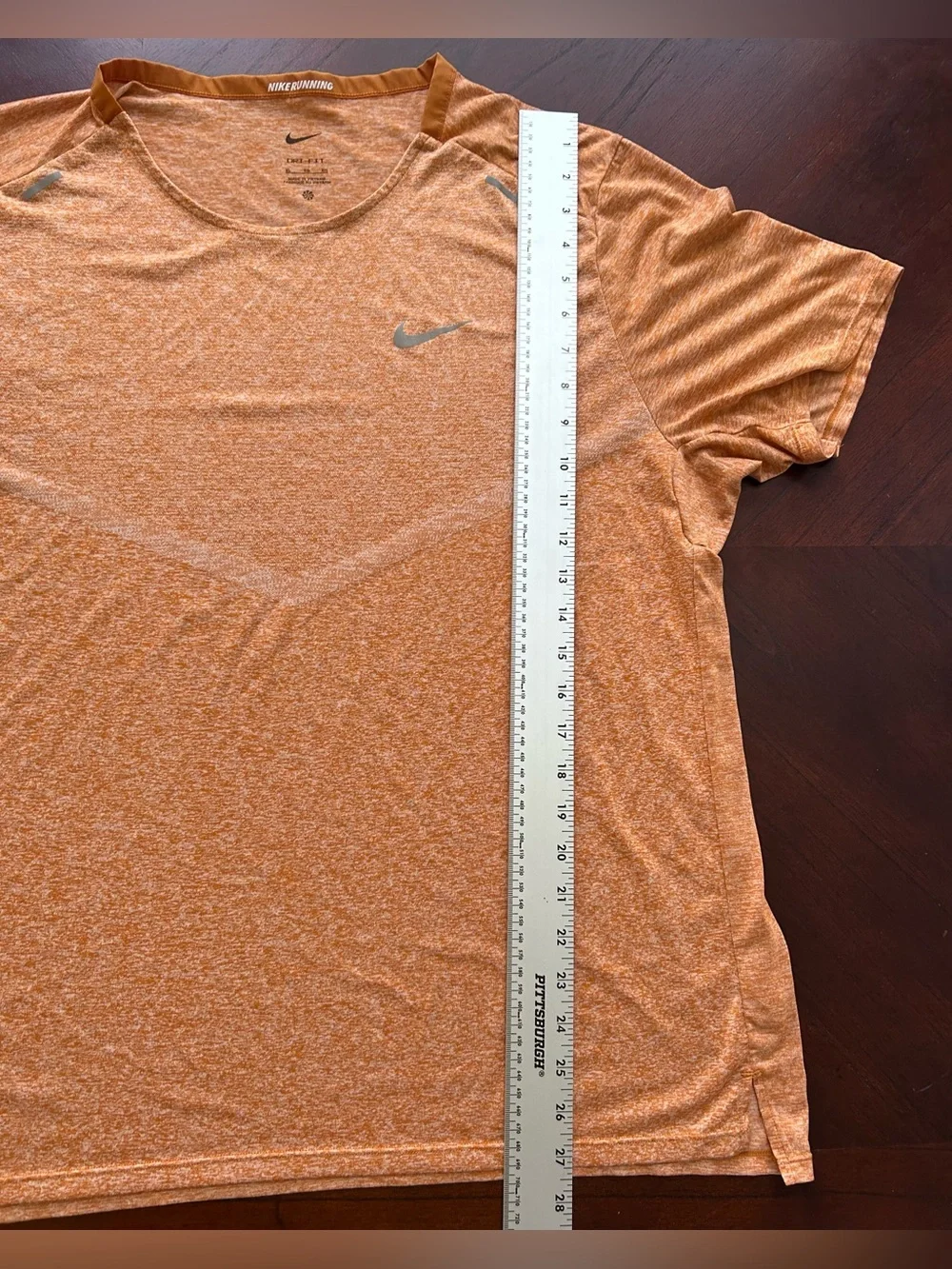 Nike Men’s Orange Heather Short Sleeve Performance Tee size XL